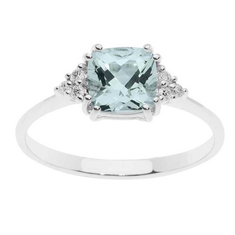 Anello Acquamarina taglio antico e diamanti